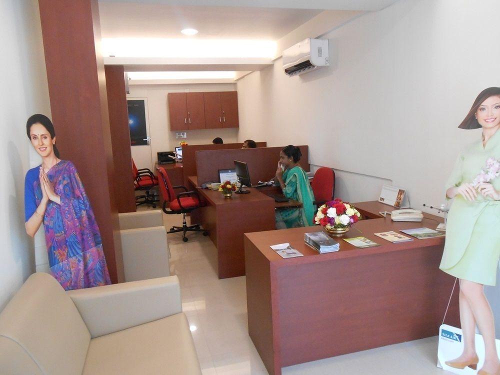 The South Park Hotel Thiruvananthapuram Ngoại thất bức ảnh