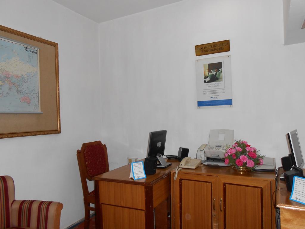 The South Park Hotel Thiruvananthapuram Ngoại thất bức ảnh